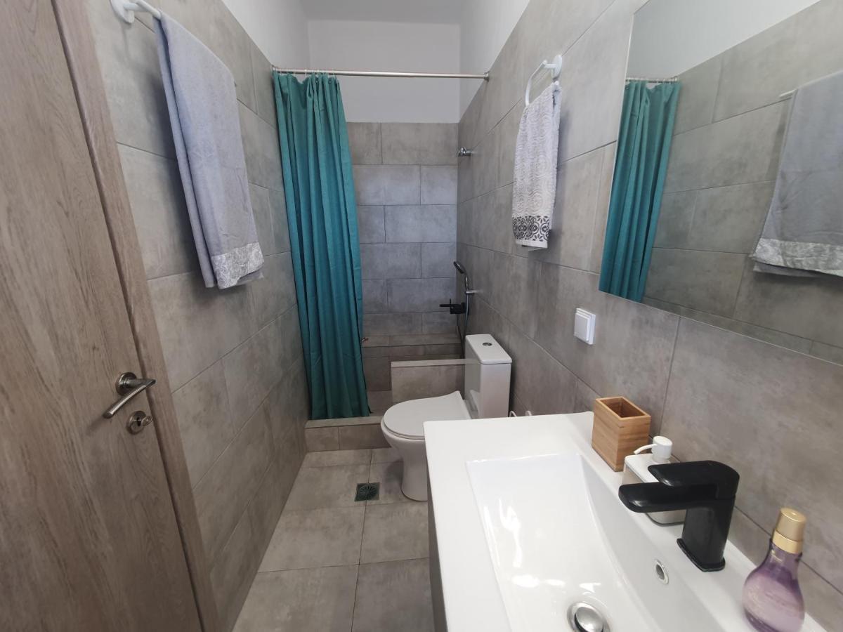 Fanni's Blue Apartment Agios Georgios  Екстериор снимка