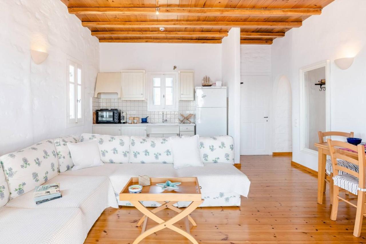 Fanni's Blue Apartment Agios Georgios  Екстериор снимка